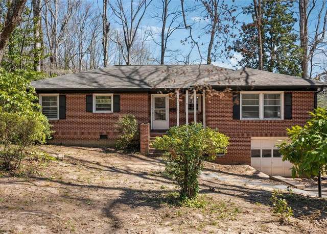 Property at 2696 Dodson Dr, East Point, GA 30344, 3 beds, 1.5 baths