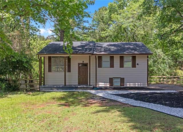 Property at 2496 Shiloh Dr, Decatur, GA 30034, 4 beds, 2.5 baths