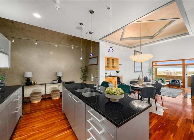 Property at 3334 Peachtree Rd NE #1707, Atlanta, GA 30326, 1 bed, 2 baths