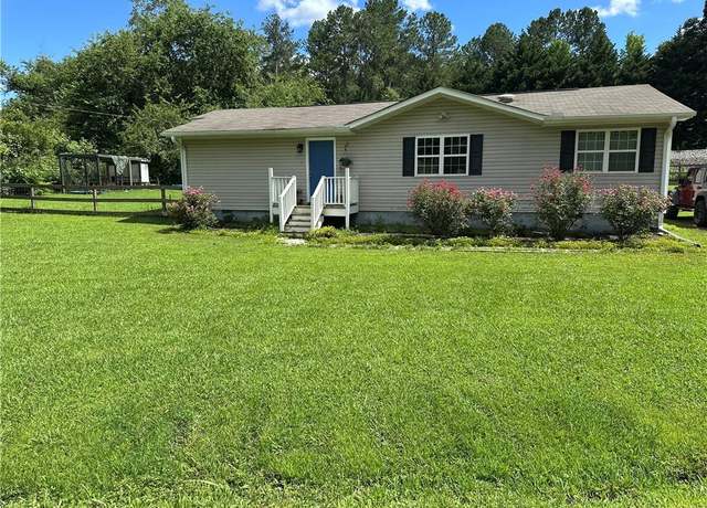 Property at 91 Gore Rd, Dallas, GA 30132, 3 beds, 2 baths