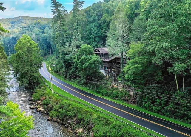 Property at 7022 Aska Rd, Blue Ridge, GA 30513, 3 beds, 5 baths