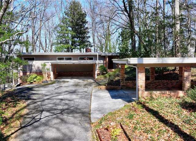 Property at 110 Stewart Dr, Atlanta, GA 30342, 3 beds, 4.5 baths