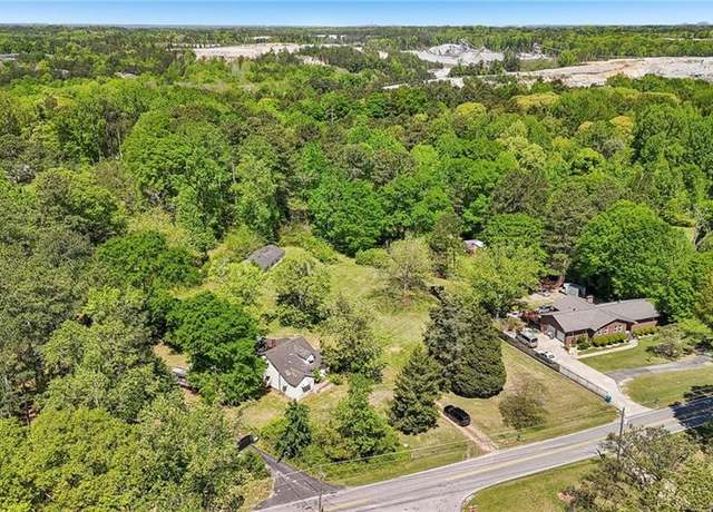 Property at 5735 Old Bill Cook Rd, Atlanta, GA 30349, 2 beds, 1 bath