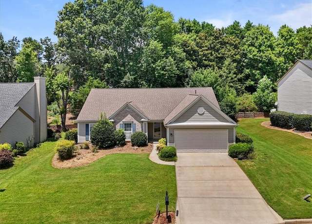Property at 5820 Haterleigh Dr, Alpharetta, GA 30005, 3 beds, 2 baths