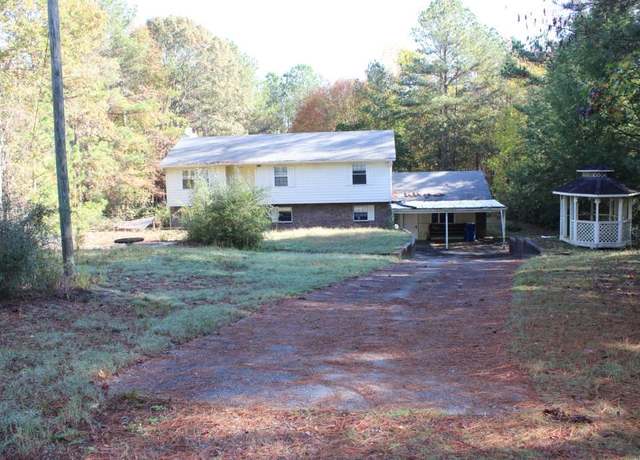 Property at 1372 Auburn Rd, Dacula, GA 30019, 3 beds, 3.5 baths