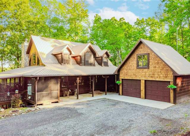 Property at 230 Maple Meadows Ln, Morganton, GA 30560, 4 beds, 3.5 baths