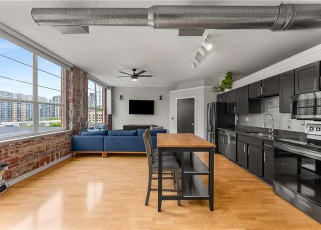 Property at 800 Peachtree St NE #8612, Atlanta, GA 30308, 1 bed, 1 bath