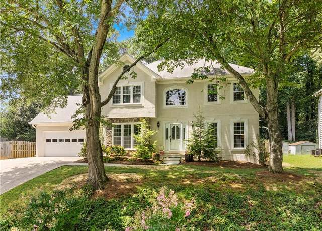 Property at 1090 Steeple Run, Lawrenceville, GA 30043, 4 beds, 2.5 baths