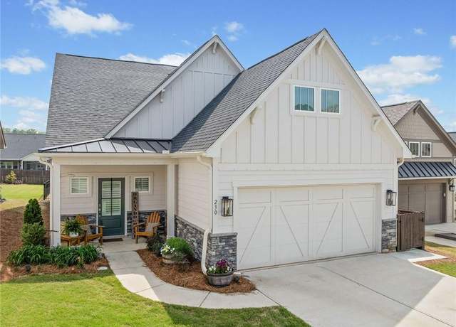 Property at 230 Grand Cir, Jasper, GA 30143, 3 beds, 3 baths