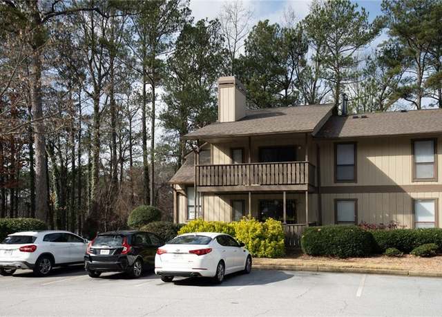 Property at 401 Woodcliff Dr, Atlanta, GA 30350, 2 beds, 1 bath