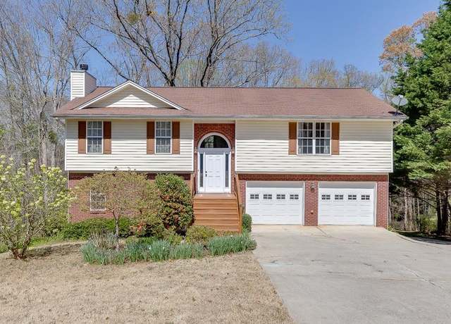 Property at 41 Pebble Ct, Hoschton, GA 30548, 4 beds, 3.5 baths
