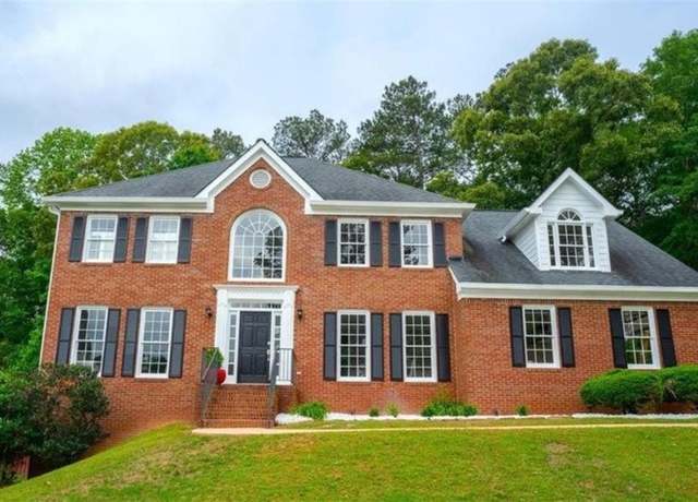 Property at 1200 Larson Ln SW, Marietta, GA 30064, 4 beds, 2.5 baths