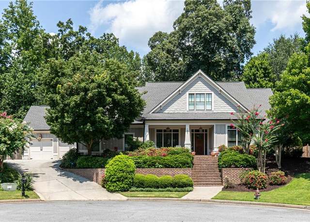 Property at 150 Palmer Oaks Ln, Marietta, GA 30068, 4 beds, 3 baths