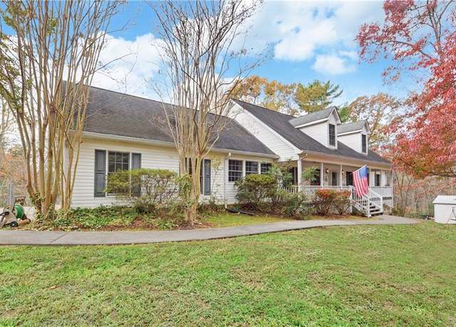 Property at 117 Wesley Lee Rd, Dahlonega, GA 30533, 6 beds, 3.5 baths