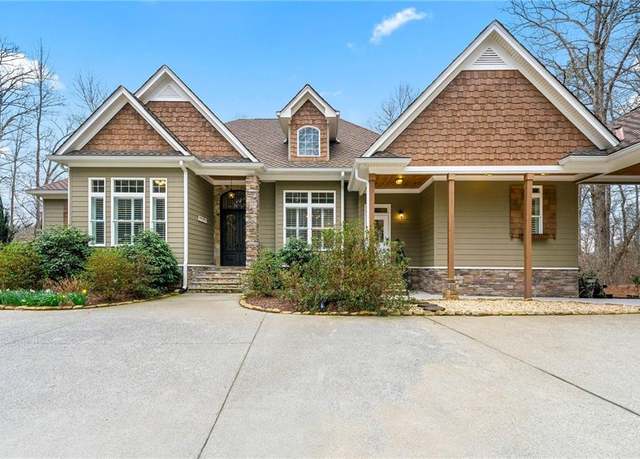 Property at 30 Crolley Ln, White, GA 30184, 5 beds, 5.5 baths