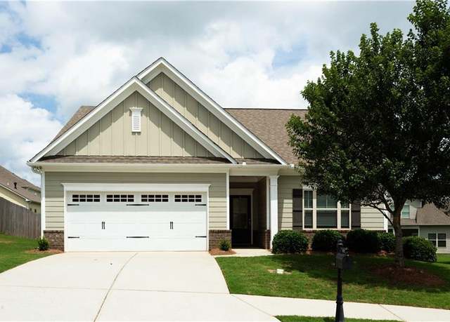 Property at 4509 Sweetwater Dr, Gainesville, GA 30504, 3 beds, 2 baths