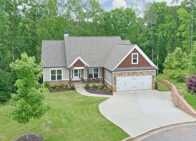 Property at 10 Berryhill Pl SE, Cartersville, GA 30121, 3 beds, 2 baths