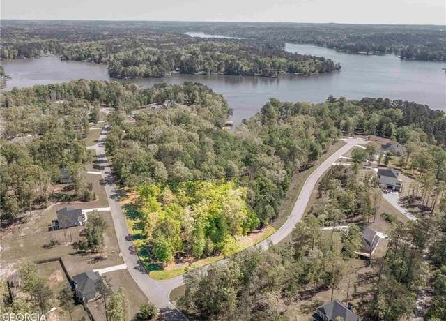 Property at 104 River Point Rd, Jackson, GA 30233