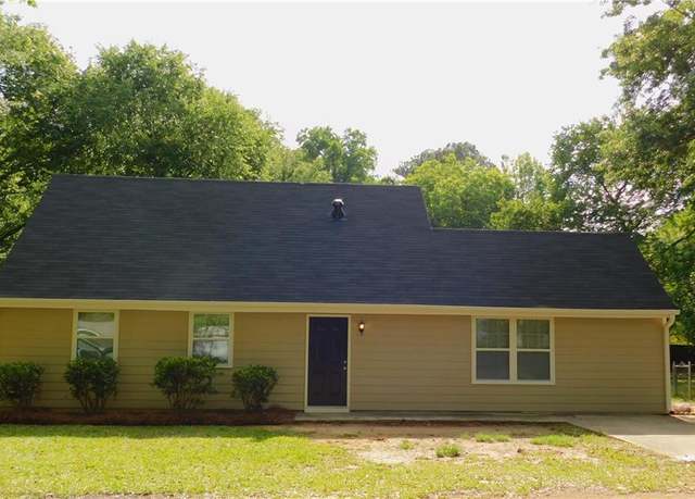 Property at 99 Libby Ln, Jonesboro, GA 30238, 3 beds, 1 bath