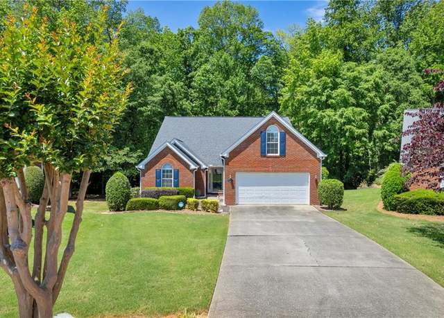 Property at 415 Stephanie Ct, Stockbridge, GA 30281, 3 beds, 2 baths