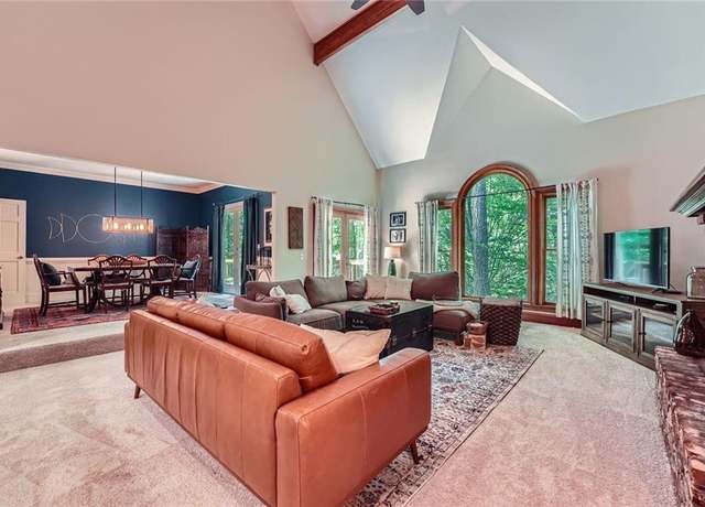 Property at 110 Boulder Dr, Roswell, GA 30075, 4 beds, 3.5 baths