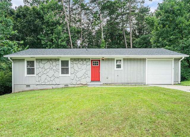Property at 4333 Denise Dr, Decatur, GA 30035, 4 beds, 2 baths