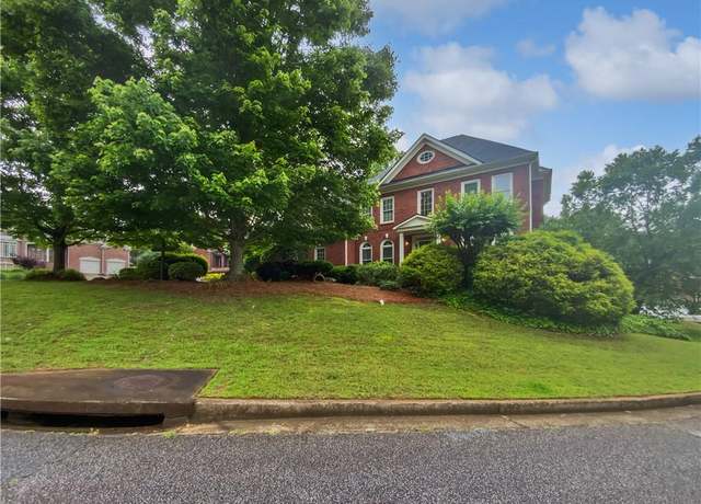 Property at 2123 Tigger Trce NE, Marietta, GA 30066, 7 beds, 5 baths
