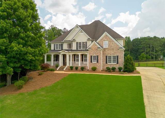 Property at 388 Golf Crest Dr, Acworth, GA 30101, 6 beds, 4.5 baths