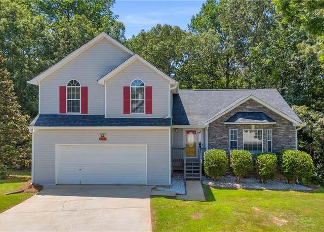 Property at 3675 Buffalo Ct, Douglasville, GA 30135, 4 beds, 2.5 baths