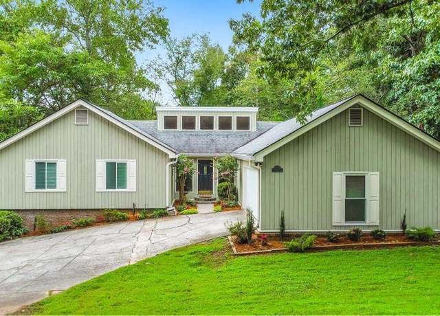 Property at 1540 Blackjack Dr, Marietta, GA 30062, 4 beds, 3 baths