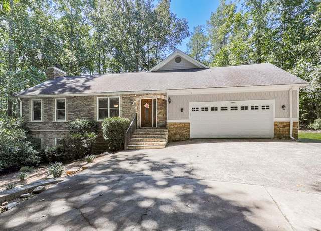 Property at 5855 Wills Lake Rd, Cumming, GA 30040, 4 beds, 3.5 baths