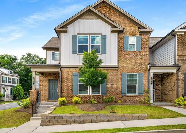 Property at 947 Edwin Ln, Sugar Hill, GA 30518, 3 beds, 2.5 baths