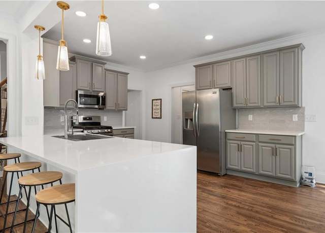 Property at 6314 Clearview Ct, Alpharetta, GA 30005, 5 beds, 4.5 baths
