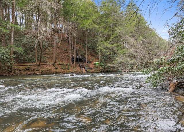 Property at 11,12 Cherokee Ln, Mccaysville, GA 30555