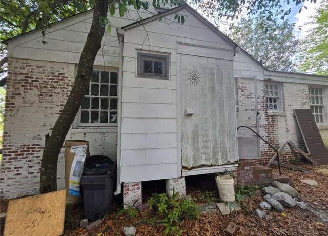 Property at 1435 Troupe St, Augusta, GA 30904, 3 beds, 1 bath