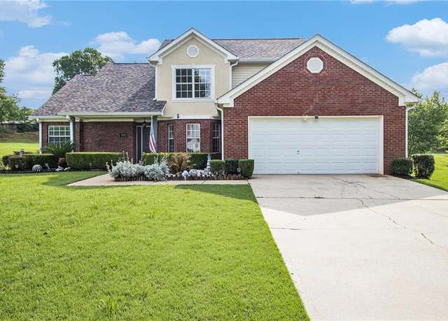 Property at 1698 Bennett Dr, Mcdonough, GA 30253, 3 beds, 2.5 baths