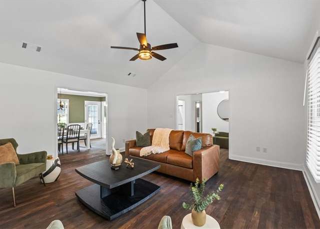 Property at 55 Tall Oak Trl, Covington, GA 30014, 3 beds, 2 baths