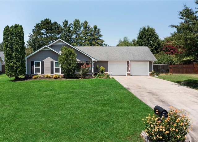 Property at 18 Windrush Dr NW, Rome, GA 30165, 4 beds, 3 baths