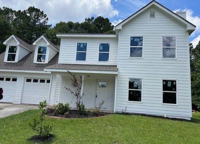 Property at 433 Rhett Dr, Loganville, GA 30052, 4 beds, 2.5 baths