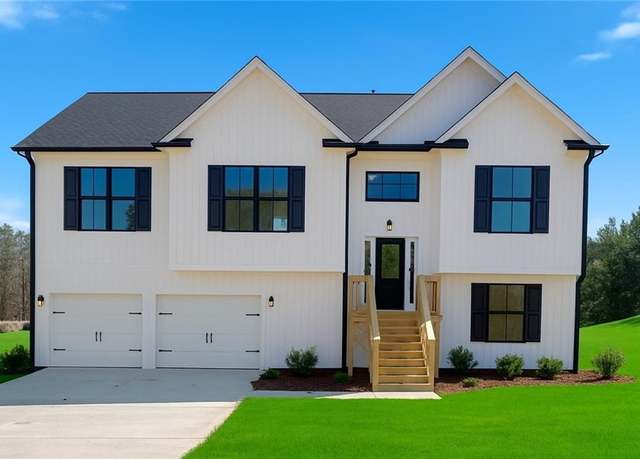 Property at 19 Bridgemill Dr, Douglasville, GA 30134, 4 beds, 3 baths