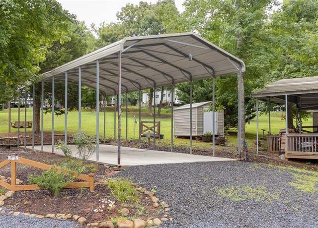 Property at 355 Peaceful Loop, Chatsworth, GA 30705
