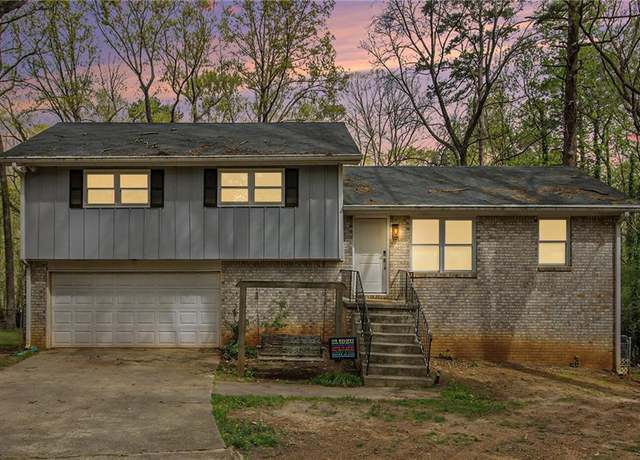 Property at 626 Mincey Ct, Stone Mountain, GA 30087, 3 beds, 2 baths
