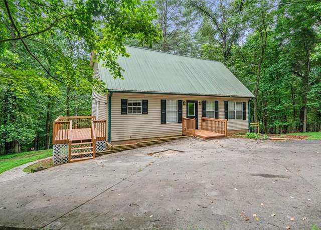 Property at 168 Ridgecrest Cir, Ellijay, GA 30540, 4 beds, 3.5 baths