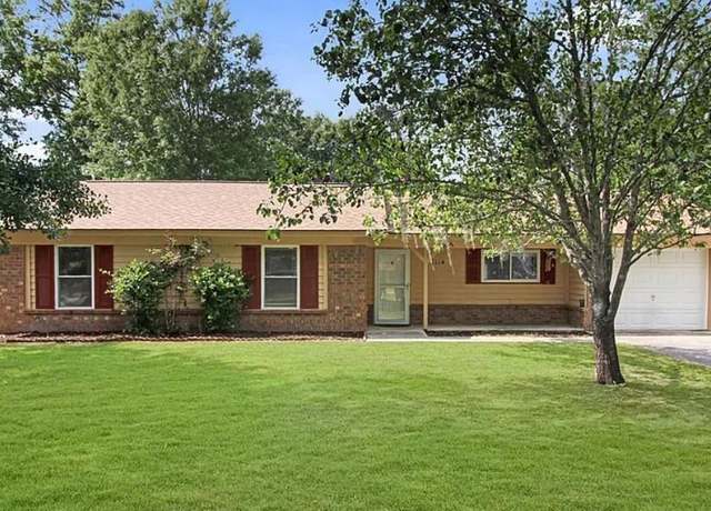 Property at 1114 Forest Dr, Pooler, GA 31322, 3 beds, 2 baths