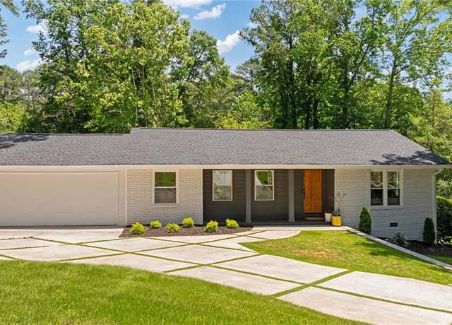 Property at 1377 Oak Grove Dr, Decatur, GA 30033, 5 beds, 3.5 baths