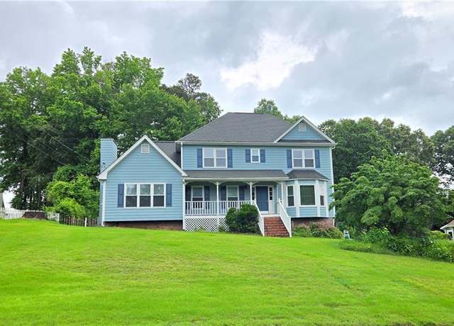 Property at 4905 Puritan Dr, Sugar Hill, GA 30518, 4 beds, 2.5 baths
