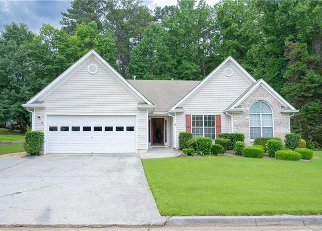Property at 2407 Cove Lake Way, Lithonia, GA 30058, 3 beds, 2 baths