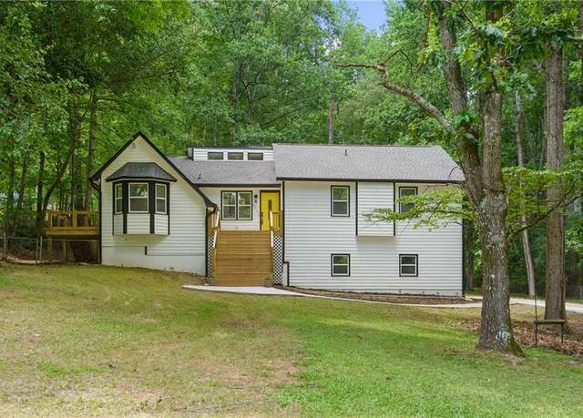 Property at 3713 Brigantine Ct, Acworth, GA 30102, 3 beds, 2 baths