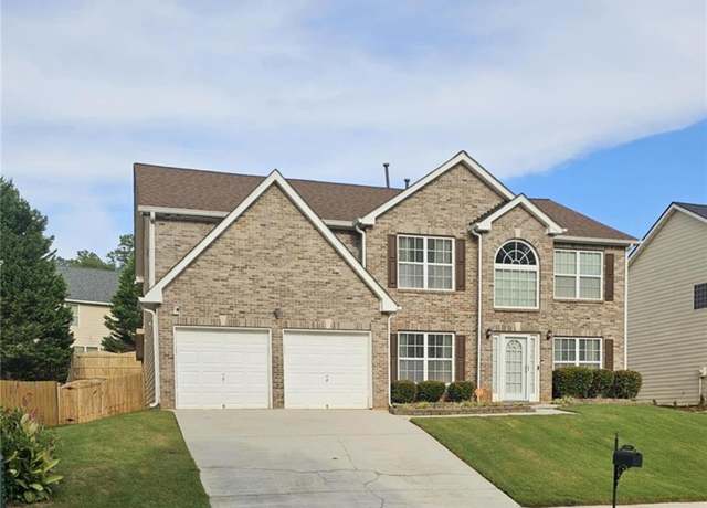 Property at 700 Buckingham Ter, Fairburn, GA 30213, 5 beds, 3 baths