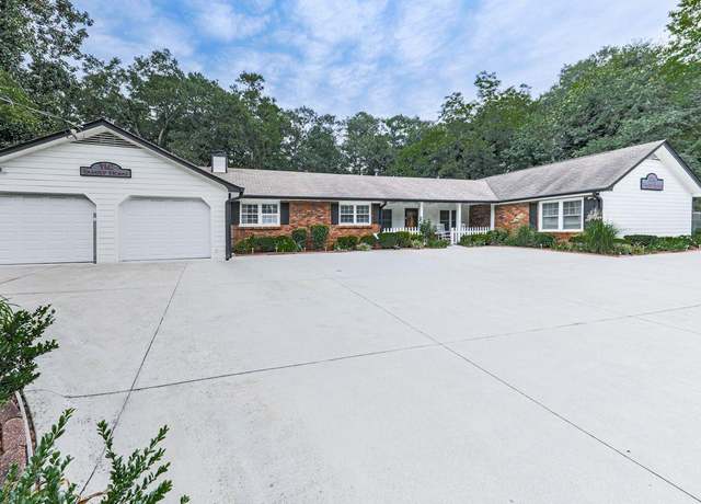 Property at 3605 Shallowford Rd, Marietta, GA 30062, 4 beds, 4.5 baths